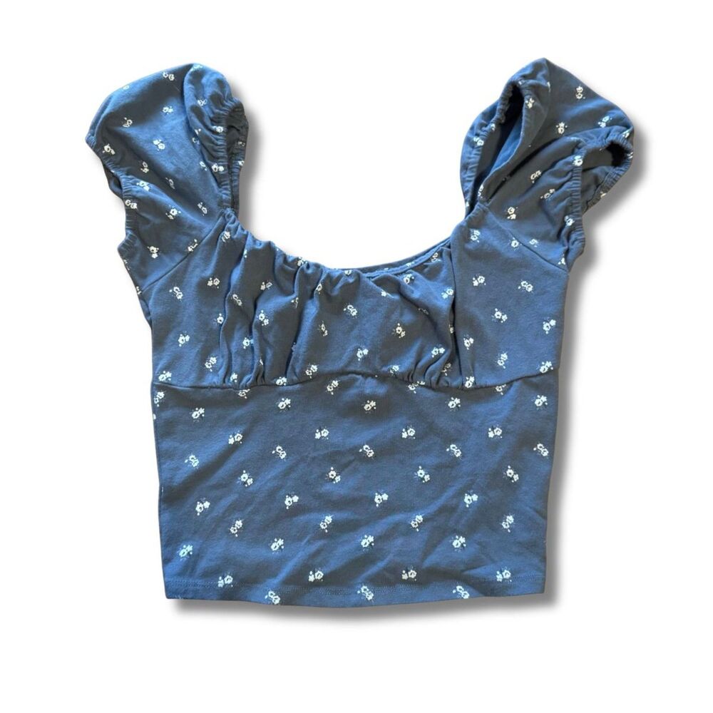 Hollister Floral Crop Blouse - Blue and White, S